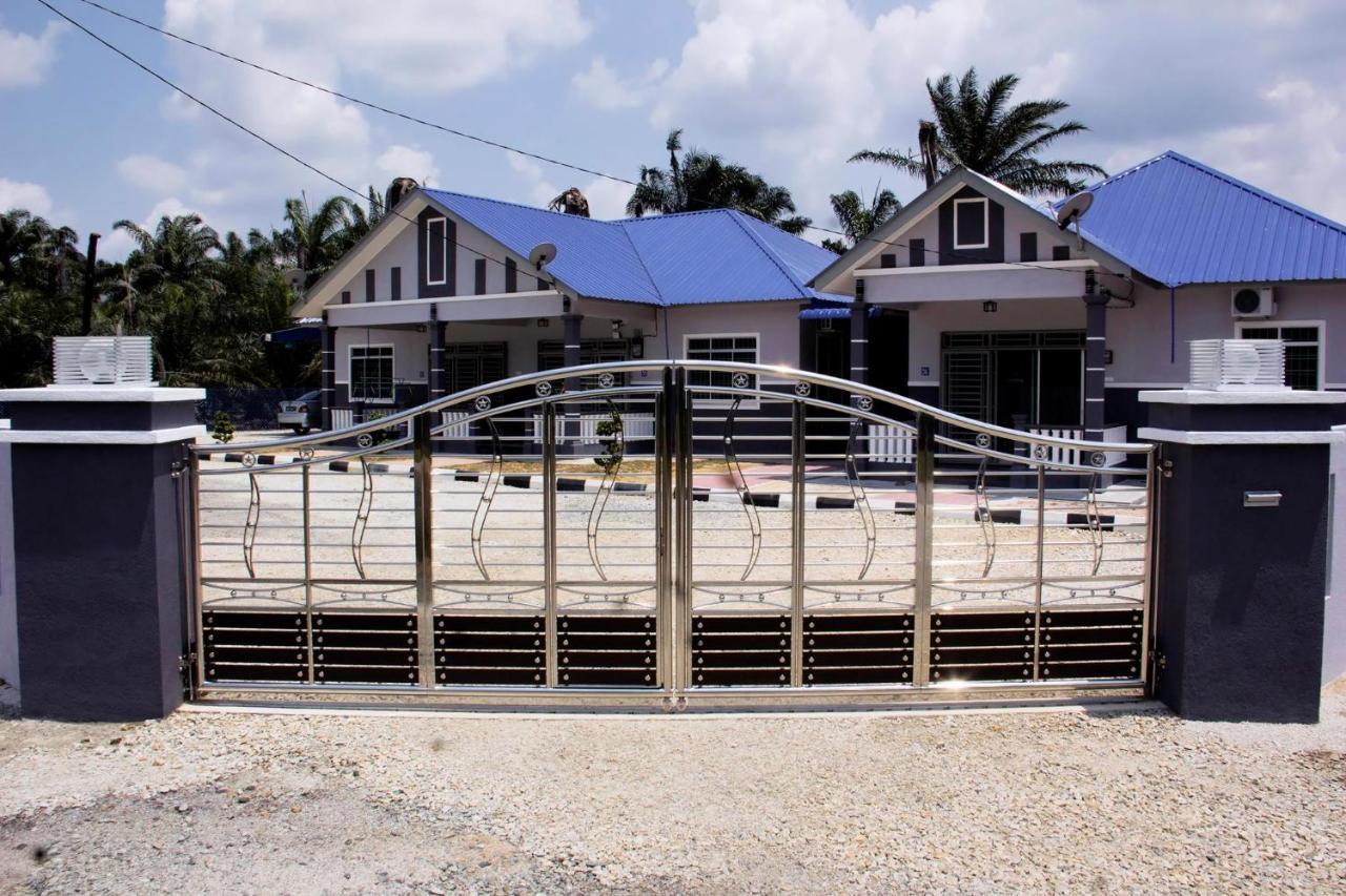 Homestay Hj Esmon Parit Raja Uthm Batu Pahat Luaran gambar